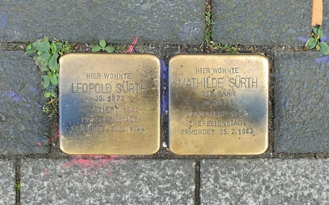 Gegen Schändung der Stolpersteine